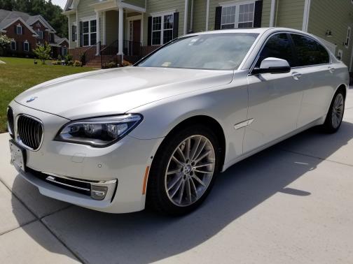 Photo 4 of 19 of 2014 BMW ALPINA B7 xDrive